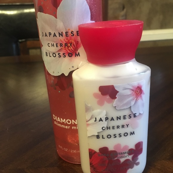 Bath & Bodyworks Japanese Cherry Blossom. Final! - Picture 2 of 4